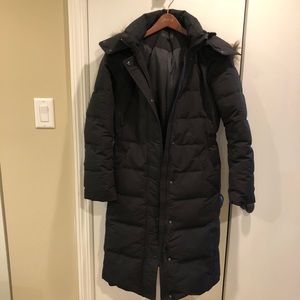 Uniqlo XS Down filled long parka. EUC!